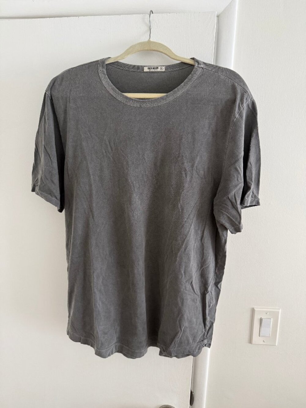 Buck Mason Men's Crew Neck Tee Charcoal Gray XLT